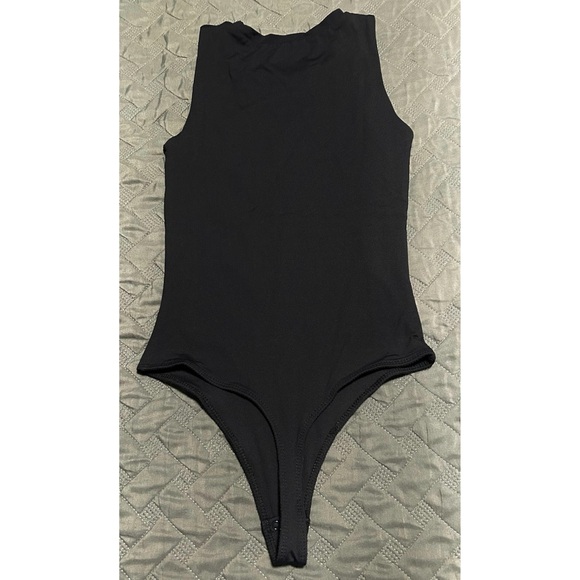 Revolve House of Harlow 1960 • Black High Neck Contour Bodycon Bodysuit XS - Picture 6 of 8